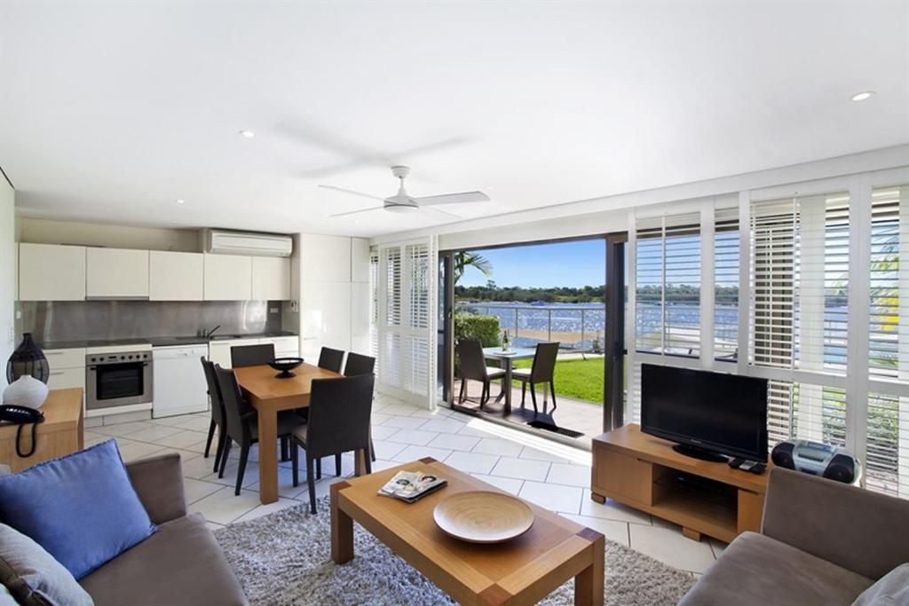 Noosa Shores Resort Extérieur photo